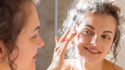 O que são prebióticos na pele e qual a função desse ativo no skincare?